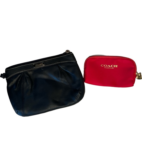 Coach clutch and coin pouch - Picture 2 of 2